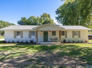 17930 Oakdale Rd, Athens, AL 35613