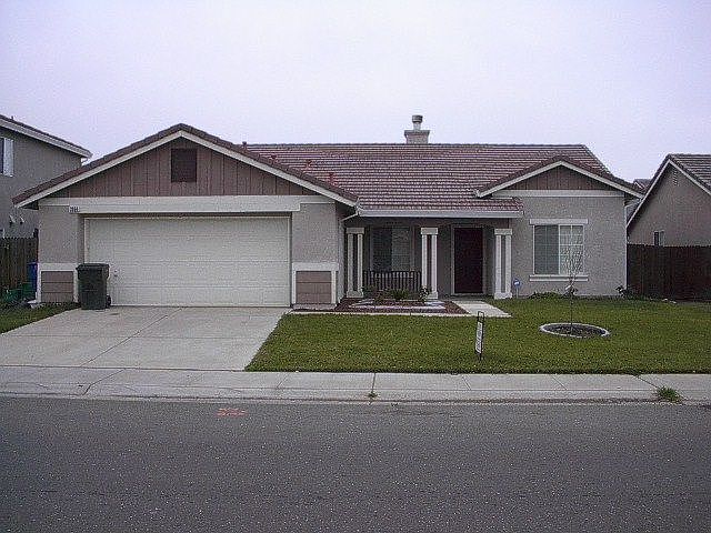 1st image of 3860 Stemmler Dr