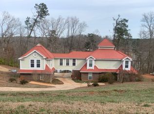 469 Parker Rd, Covington, GA 30014