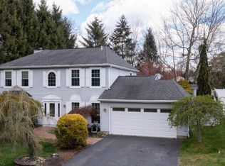 37 Sami Dr, Howell, NJ 07731