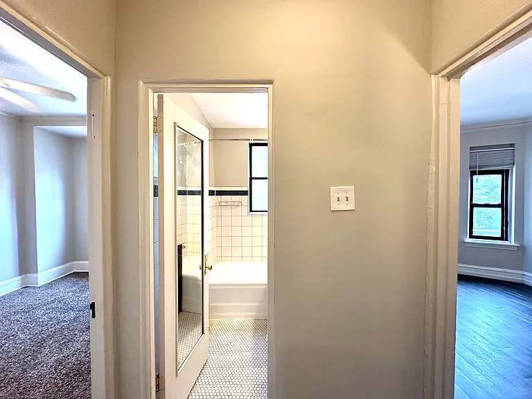 1033 W Loyola Ave #208 — Photo 17