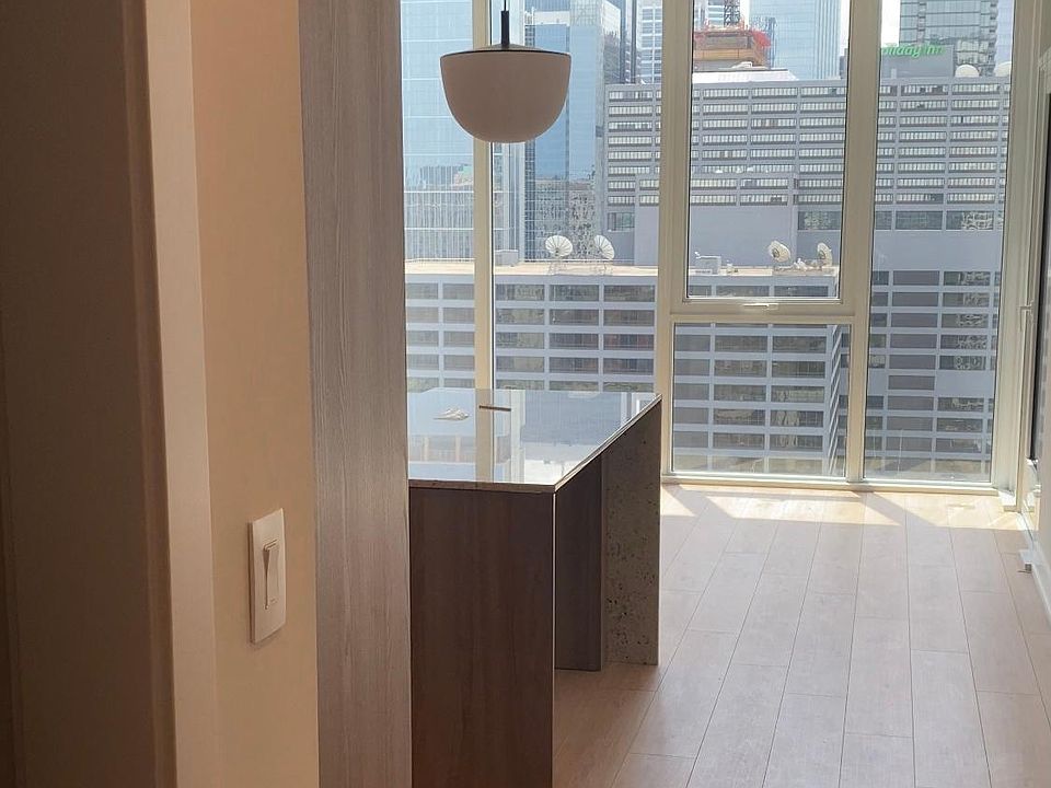 1st image of 219 W Erie St #402