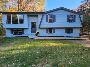 1018 Grassy Hill Rd, Oakdale, CT 06370