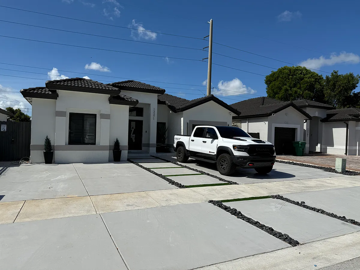 Building Photo - 13371 SW 280th Ter