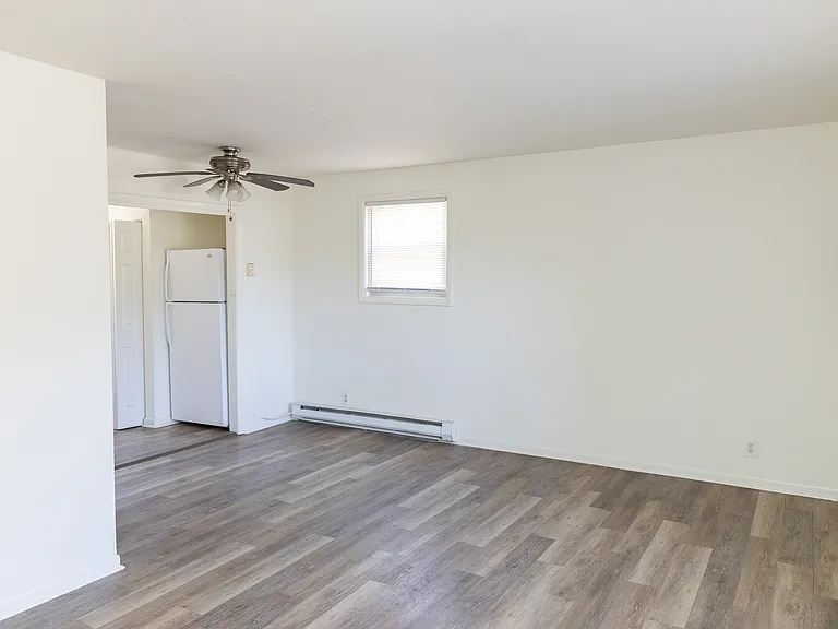 122 31st Ave N #106 — Photo 5
