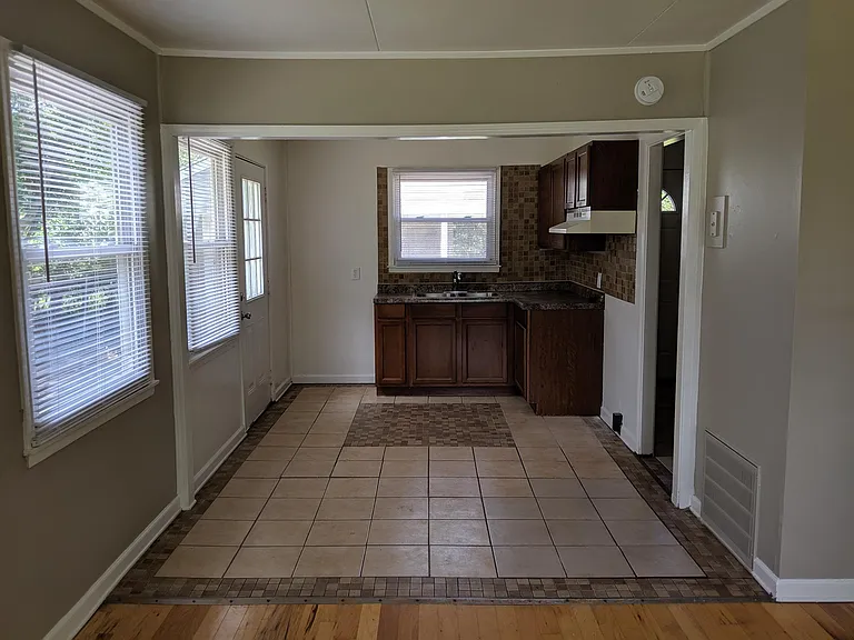5409 Rawlings Dr — Photo 3
