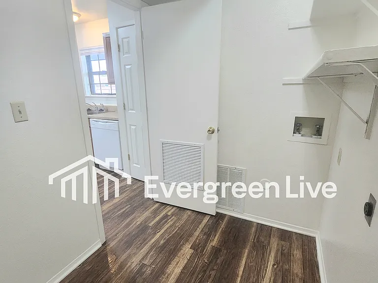 4109 Lew Wallace Dr — Photo 12