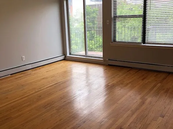 182 De Graw Street image 1 of 12