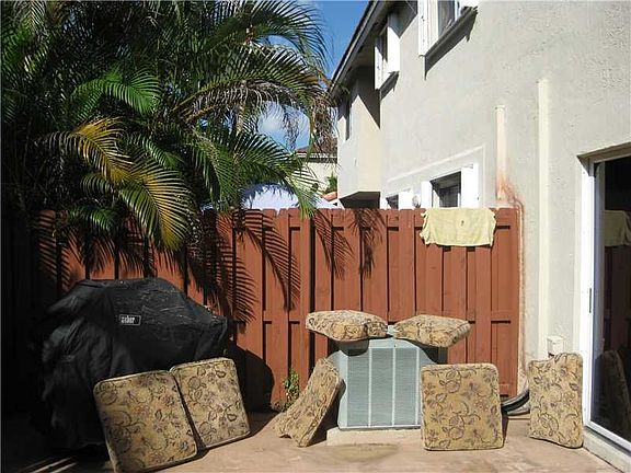 5th image of 8186 NW 114th Pl