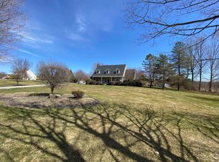 118 N Pepperell Rd, Hollis, NH 03049