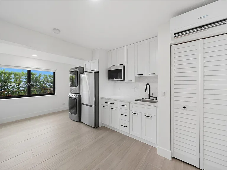 3101 SW 106th Ave #EFFICIENCY — Photo 1