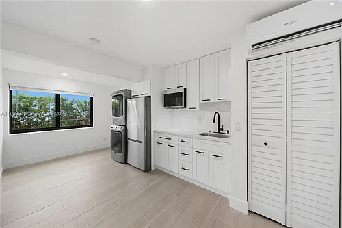 3101 SW 106th Ave #EFFICIENCY Photo 1