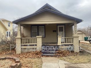 1127 SW Medford Ave, Topeka, KS 66604