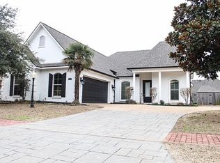 767 Dumaine Dr, Bossier City, LA 71111