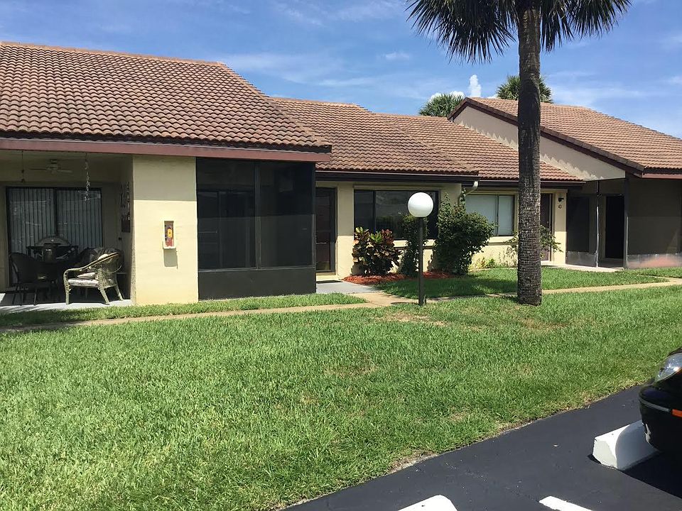 Front entrance of unit