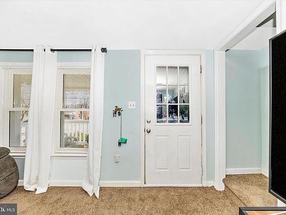 2nd image of 5618 Bartonsville Rd