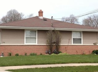 956 Grove St, Menasha, WI 54952