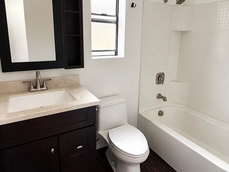 2725 Ariane Dr — Photo 20