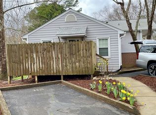 101 Drummond Pl, Cary, NC 27511