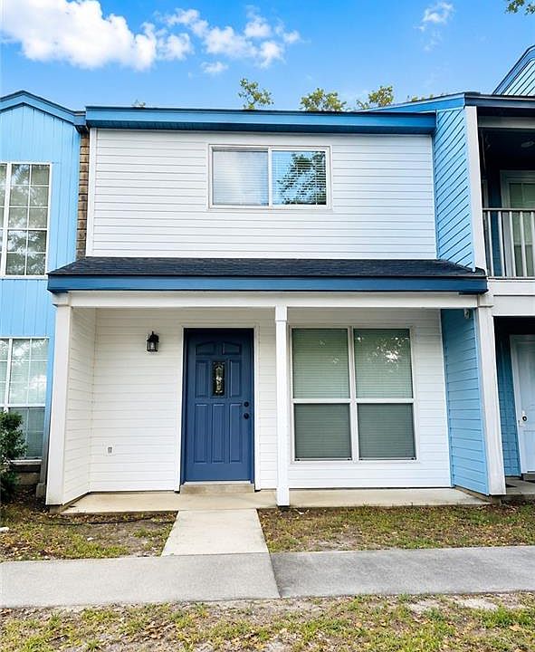 1st image of 2619 Rue St #0