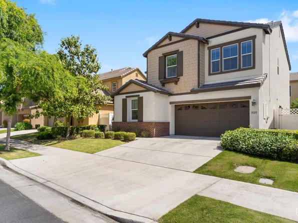 1820 Delacorte Dr, Bakersfield, CA 93311