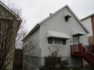 2140 N Austin Ave, Chicago, IL 60639