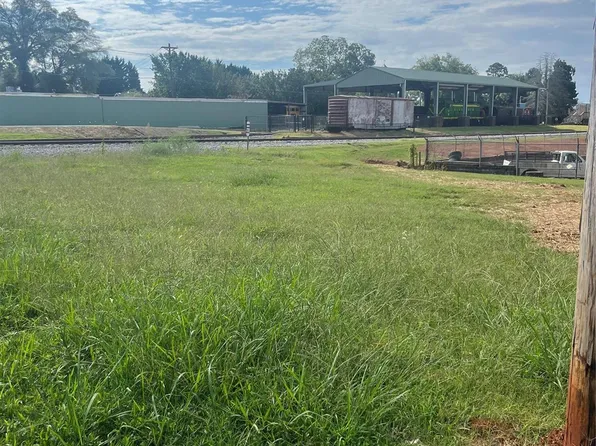 0 E 13th St #3, Newton, NC 28658