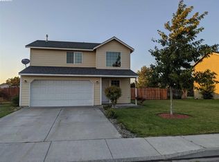 8515 Stutz Dr, Pasco, WA 99301