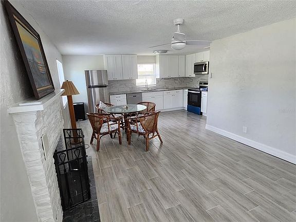 5th image of 7020 Hibiscus Ave S