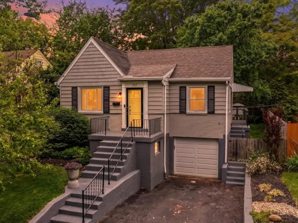 167 S Grove Ave, Cincinnati, OH 45215