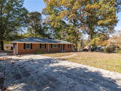 5517 Birch Ridge Rd, Greensboro, NC, 27405