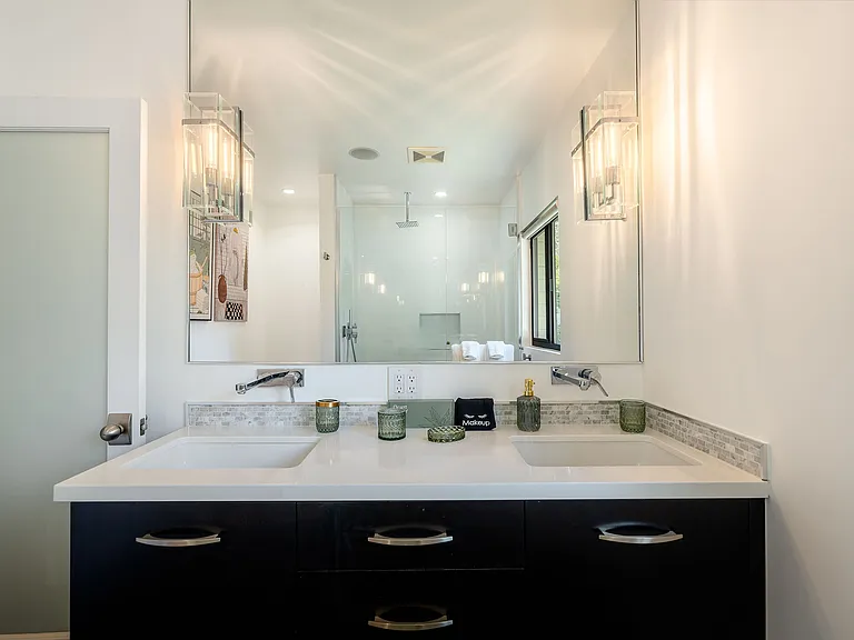 371 S Pablo Dr — Photo 29