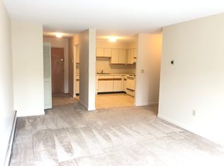78 Beaconwood Rd #77/20, Newton Highlands, MA 02461