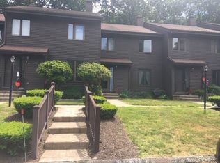223 Flanders Rd APT 8, Niantic, CT 06357