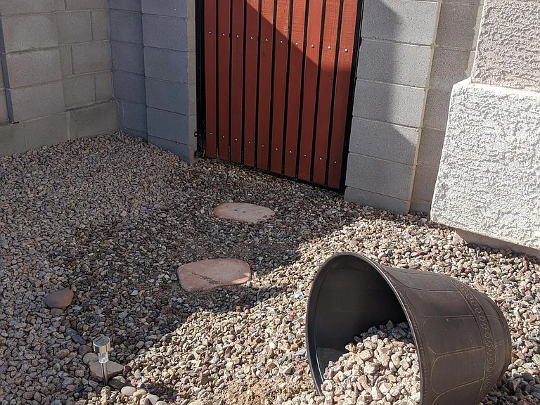 2536 E McArthur Dr — Photo 23