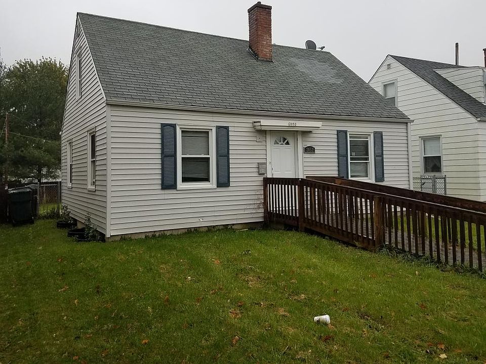 1st image of 2052 S 85th St