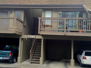 7710 SW Barnes Rd #B, Portland, OR 97225