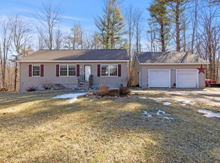 182 Grammar Rd, Sanford, ME 04073