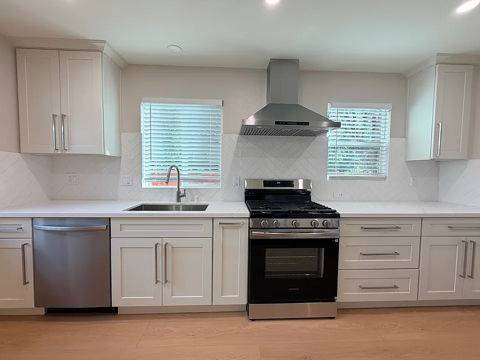 414 Charles St #NEW