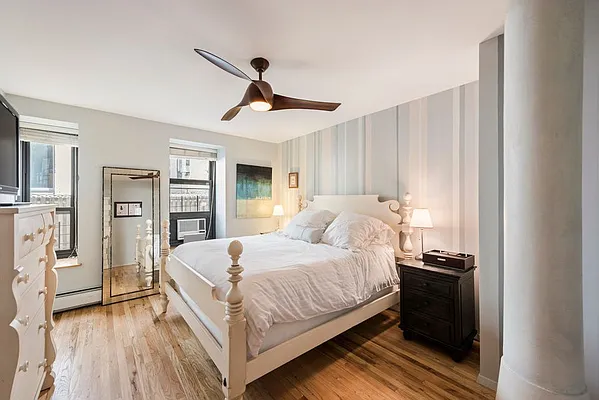 Sold by Nest Seekers International | media 6