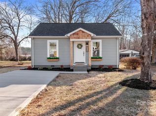 809 S Bostian St, China Grove, NC 28023