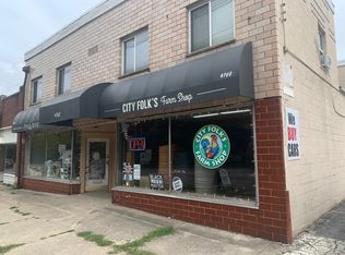 4762 N High St APT C, Columbus, OH 43214