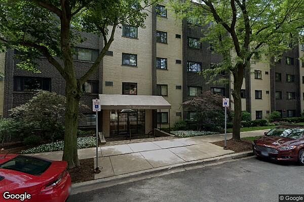 1st image of 515 W Wrightwood Ave APT 209