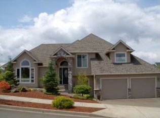 353 NW Hillcrest Loop, McMinnville, OR 97128