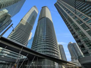 12 York St #2307, Toronto, ON