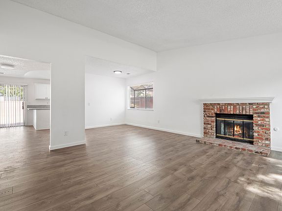 3rd image of 44844 12th St E