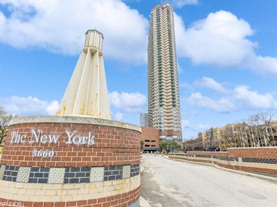 3660 N Lake Shore Dr APT 615, Chicago, IL, 60613