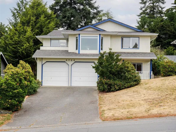 6764 Rhodonite Dr, Sooke, BC V9Z 0H5
