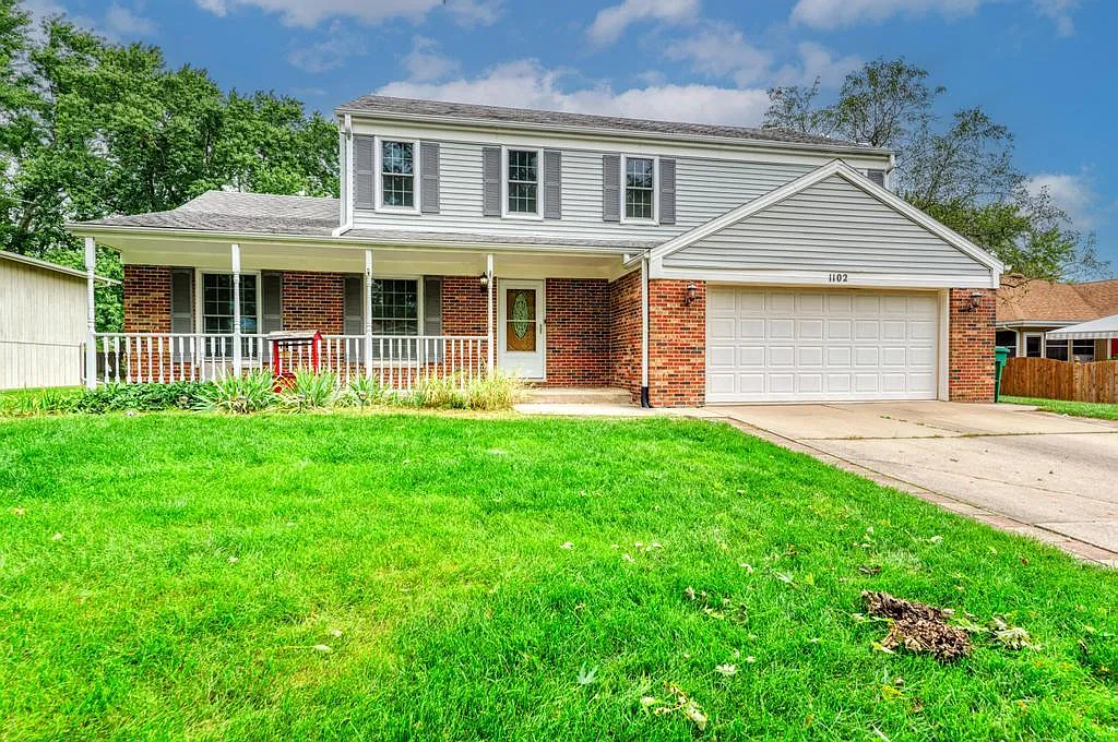 5 bed, 2336 sqft, $4,000 — Photo 4