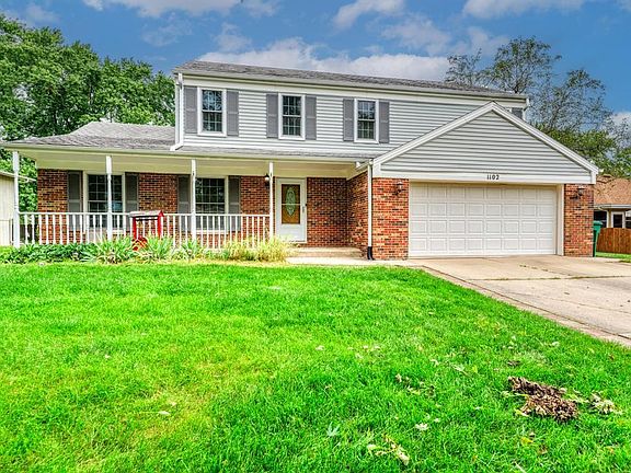 4th image of 1102 Country Dr